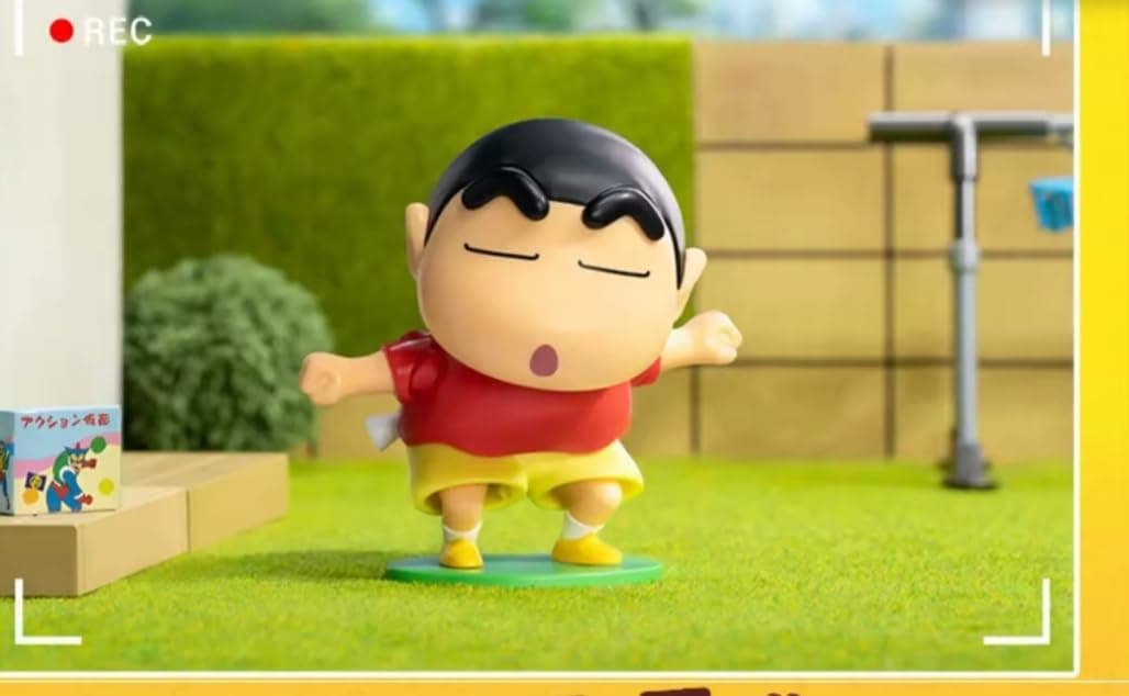 Dancing Shin-chan Wind-Up Figurine, 8 cm Mini Desk and Dashboard Toy